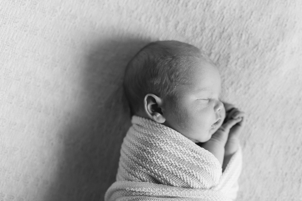 Photographe nouveau-ne bebe Lyon naissance seance photo nourrisson grossesse maternite-2