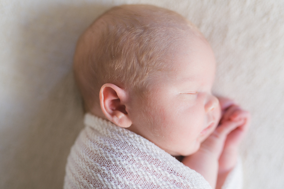 Photographe nouveau-ne bebe Lyon naissance seance photo nourrisson grossesse maternite-3