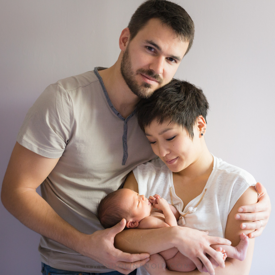 Photographe nouveau-ne bebe nourrisson seance photo lyon bebe naissance newborn posing-18