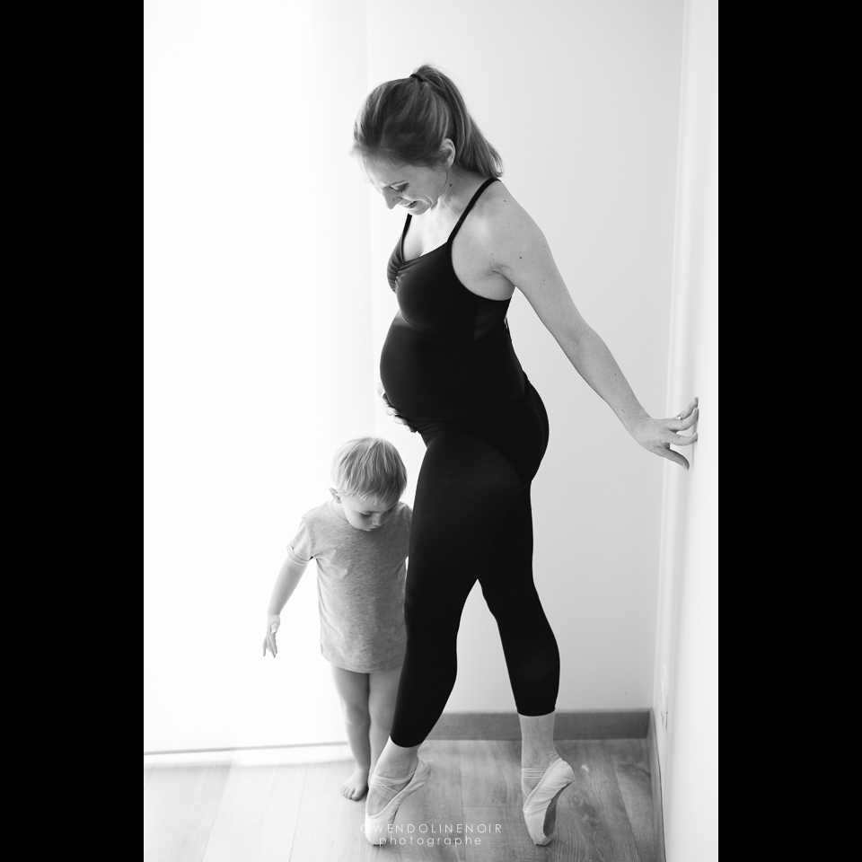 Photographe nouveau-ne bebe grossesse nourrisson naissance maternite seance photo lyon-15