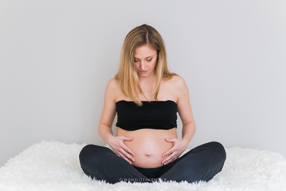 Photographe nouveau-ne bebe grossesse nourrisson naissance maternite seance photo lyon-9