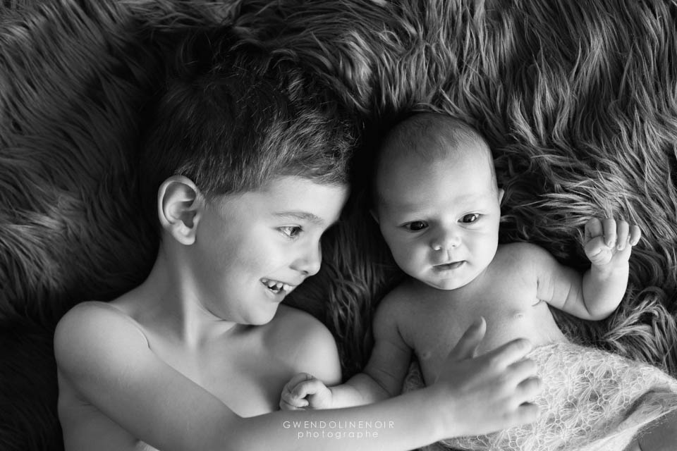 Photographe bebe nouveau-ne naissance lyon maternite grossesse seance photo nourrisson-13