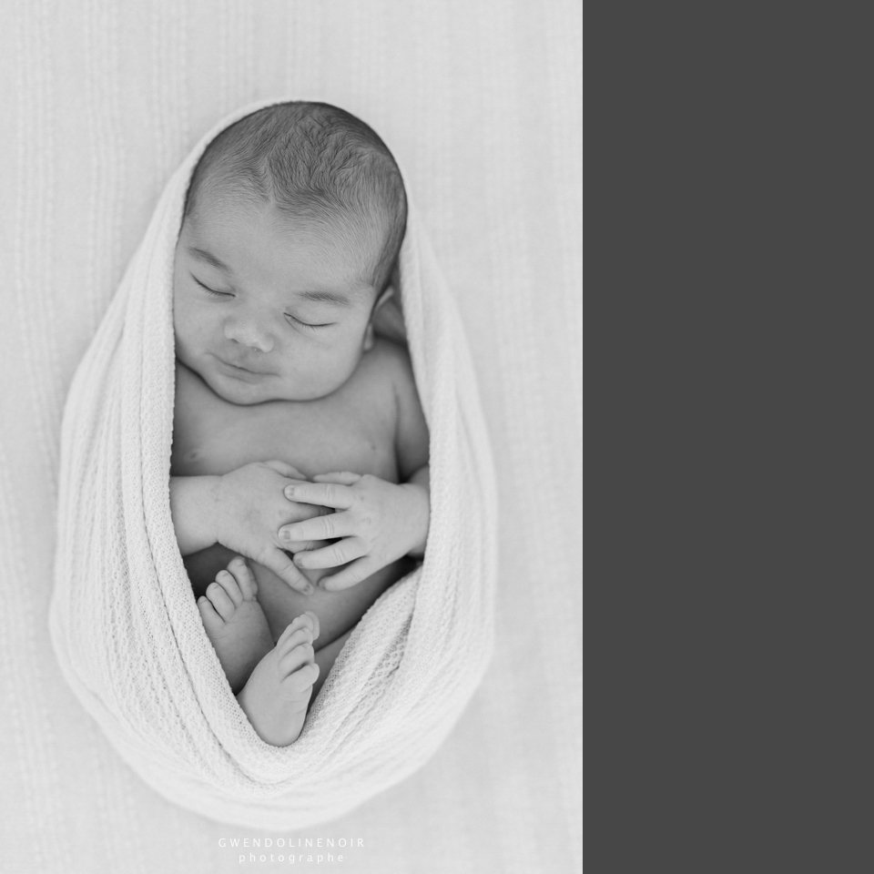 photographe-nouveau-ne-bebe-lyon-rhone-alpes-seance-photo-naissance-nourrisson-maternite-grossesse-femme-enceinte-newborn-posing-2