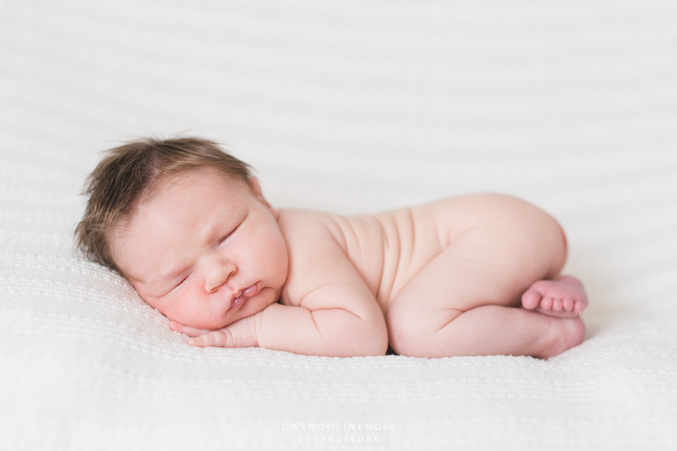 photographe-nouveau-ne-nourrisson-naissance-bebe-lyon-famille-enfant-7