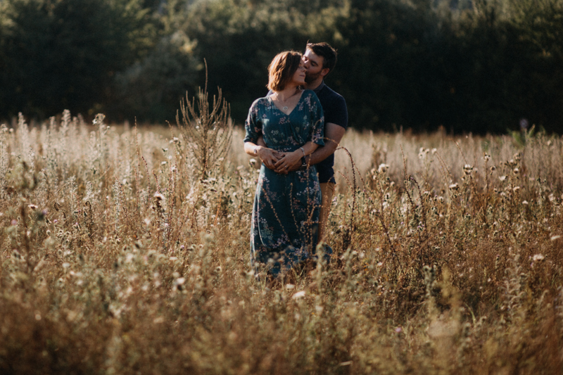 Photographe mariage reportage love session photo seance engagement wedding amour lumiere nature moody-4
